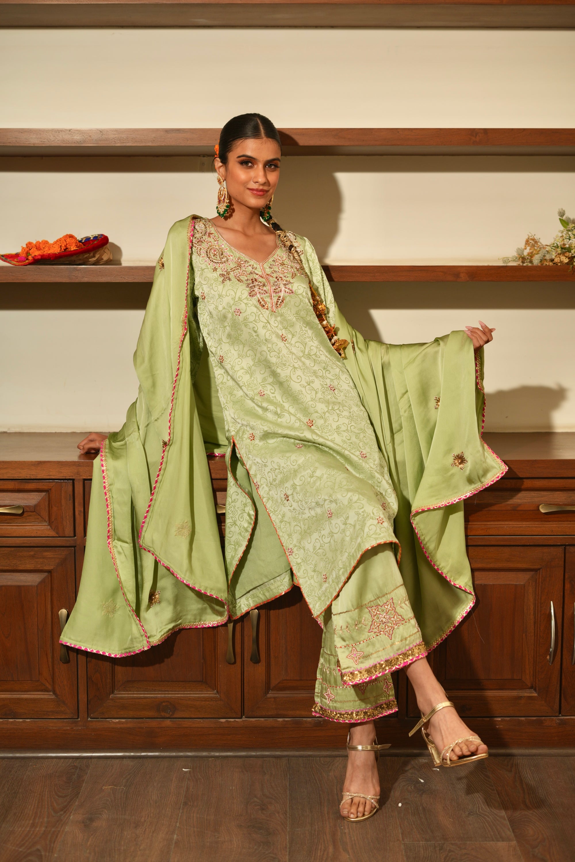 GREEN SILK EMBROIDERED KURTA SET
