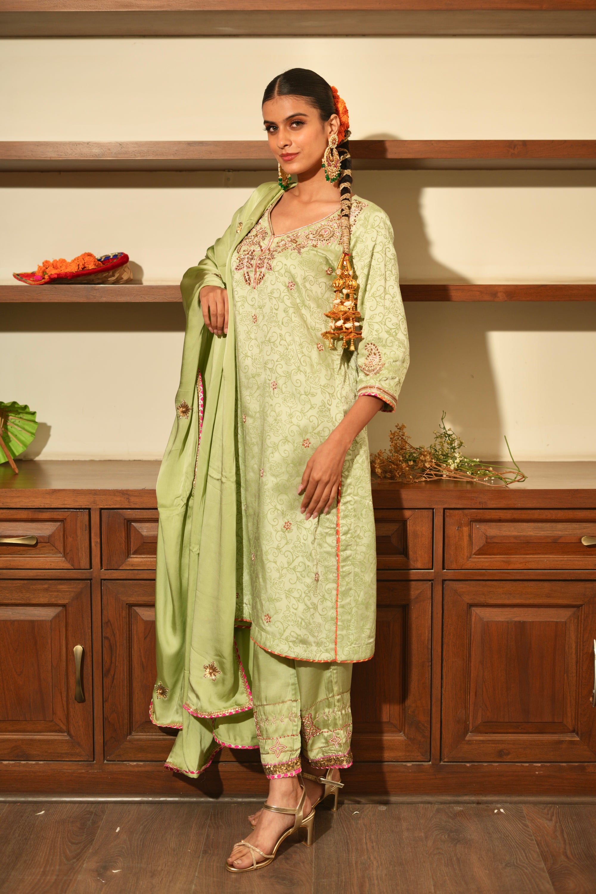 GREEN SILK EMBROIDERED KURTA SET