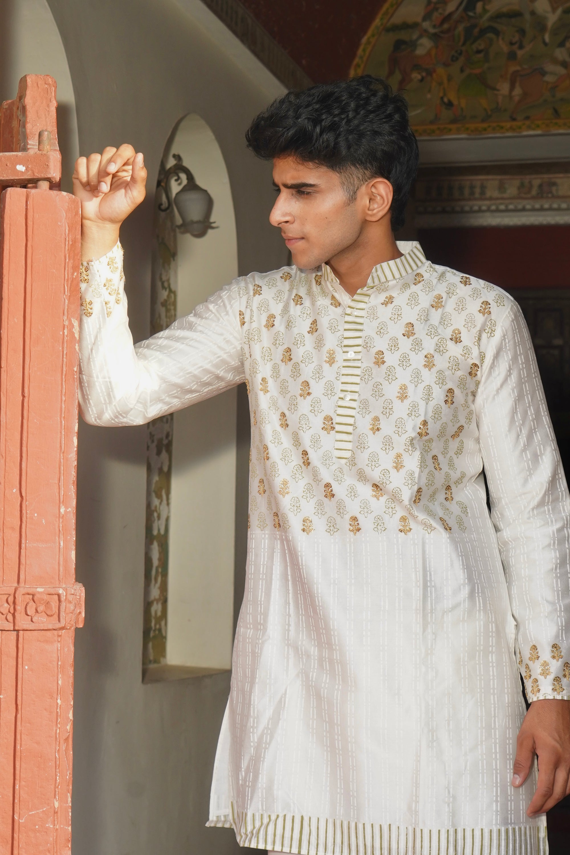 WHITE SAGE KURTA SET