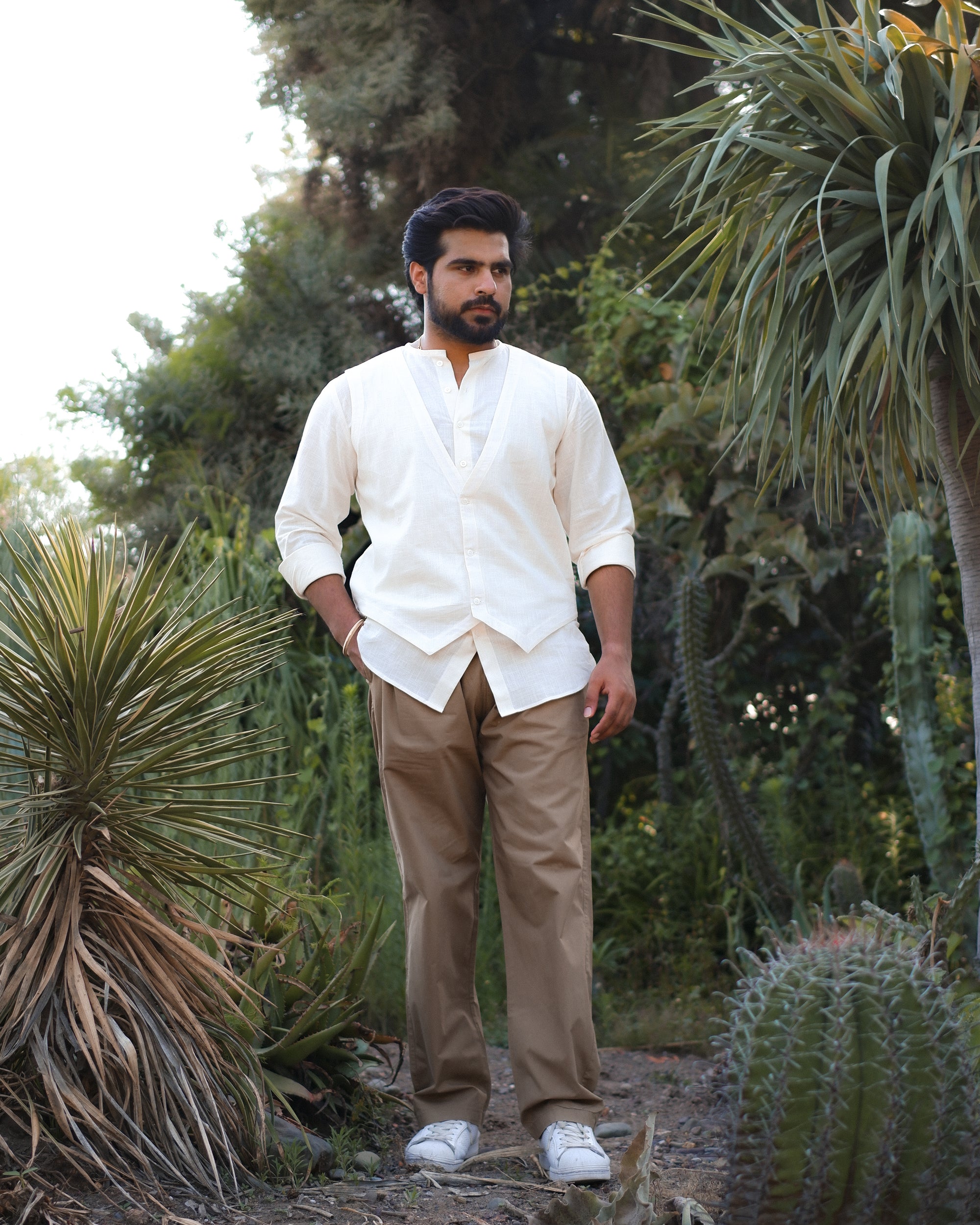 THE CLASSIC WHITE SHIRT