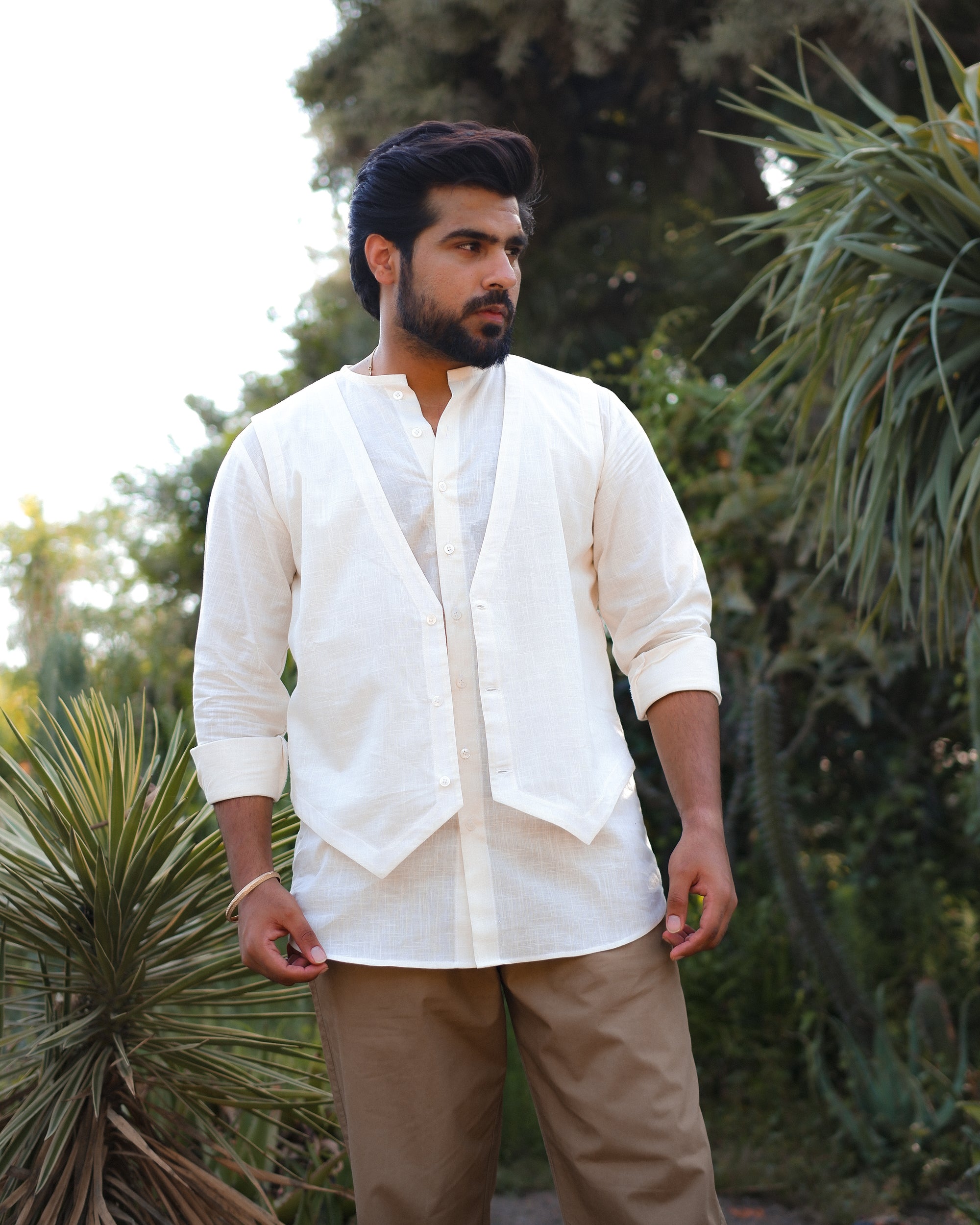 THE CLASSIC WHITE SHIRT