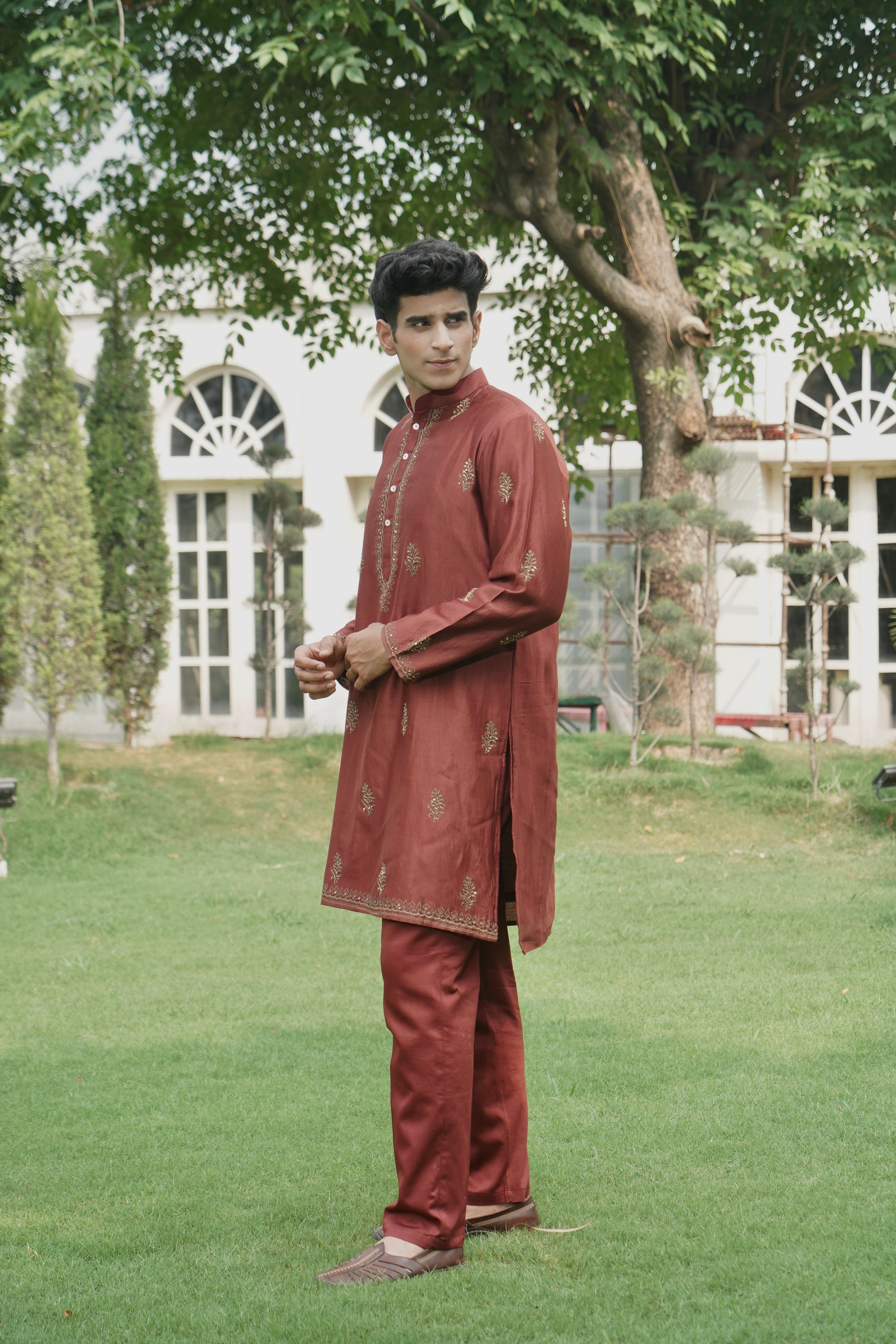 SULA RED KURTA SET