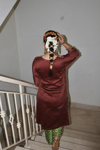 MAROON AND GREEN EMBROIDERED KURTA SET
