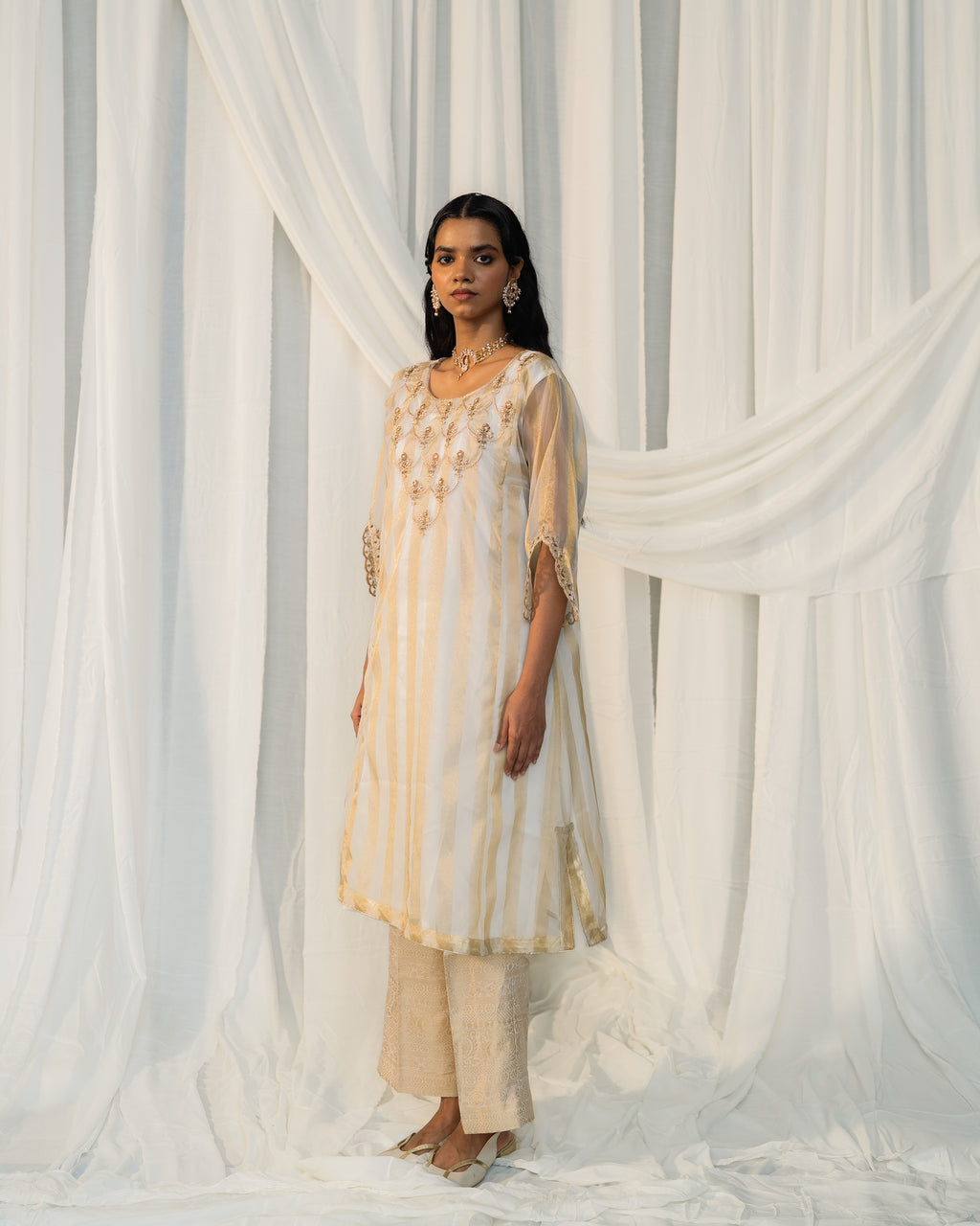 RHAPSODY KURTA SET IN IVORY
