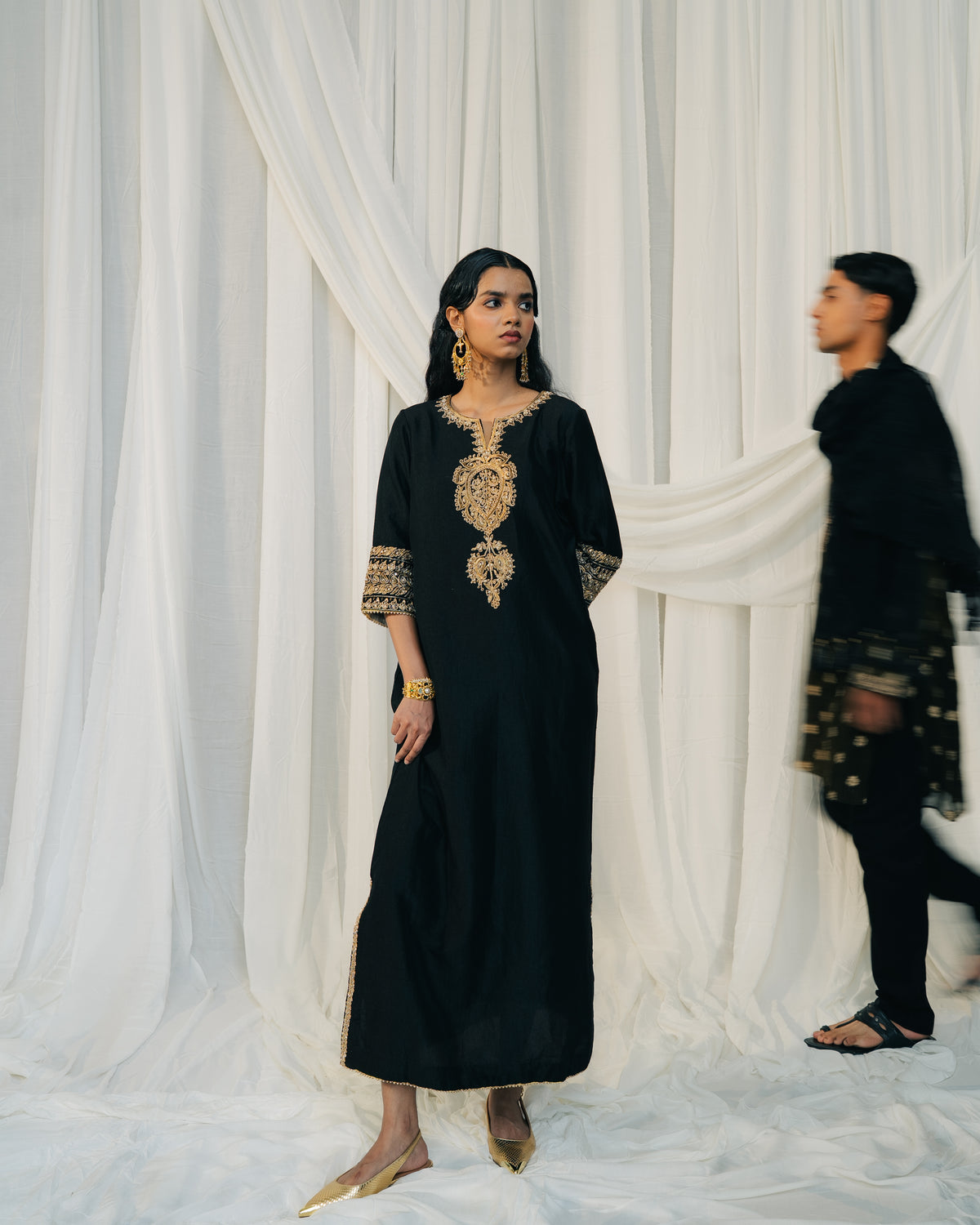THE GILDED NOIR KAFTAN