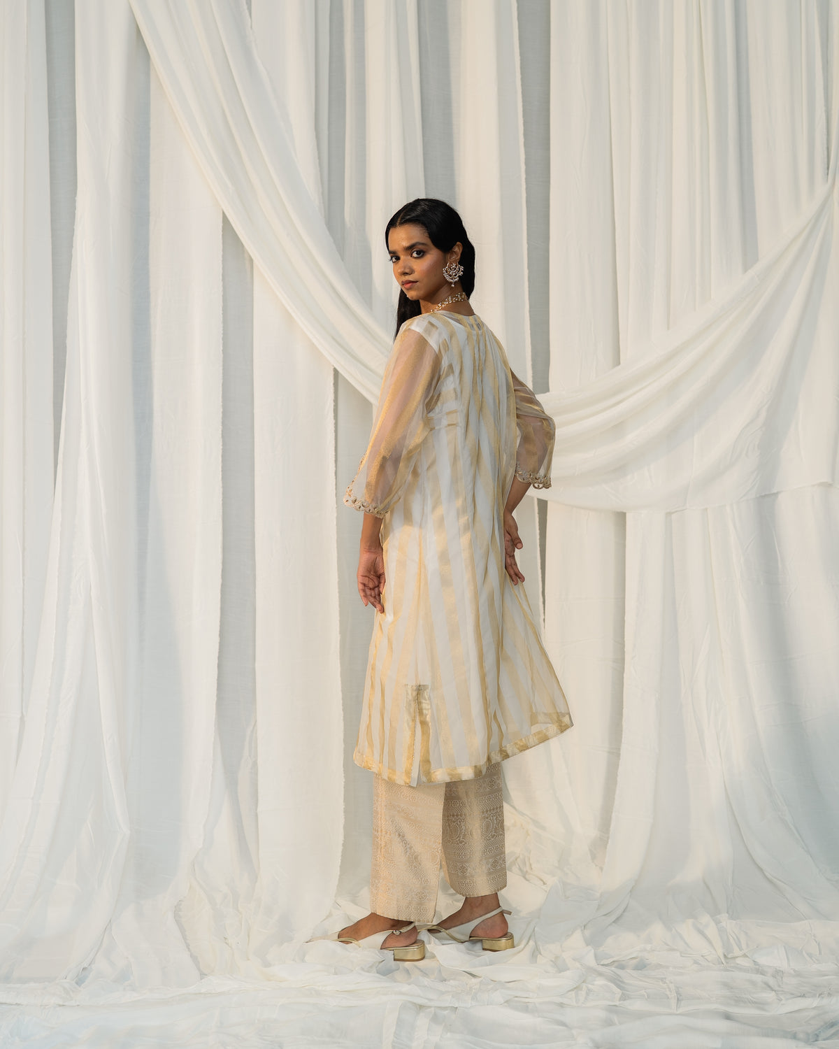 RHAPSODY KURTA SET IN IVORY